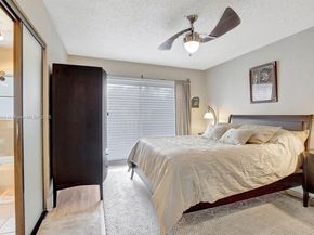 9715 NW 23rd Ct, Pembroke Pines FL 33024
