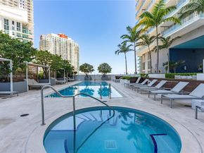 1300 Brickell Bay Dr 808, Miami FL 33131
