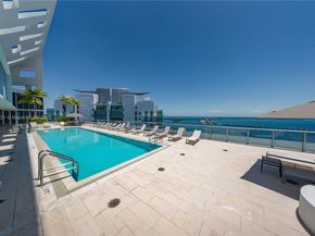 1300 Brickell Bay Dr 808, Miami FL 33131