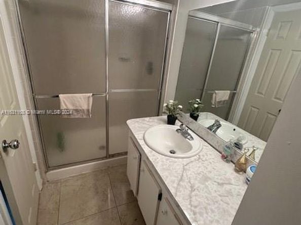 10101 Sunrise Lakes Blvd 306, Sunrise FL 33322