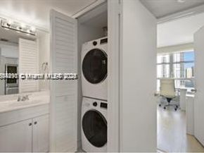 3400 NE 192nd St 1601, Aventura FL 33180