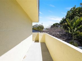 3524 NW 4th Ter, Miami FL 33125