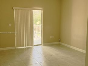 390 NE 35th Ave, Homestead FL 33033