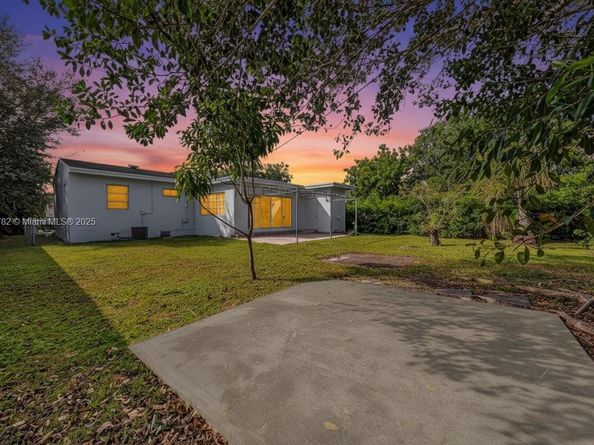 1245 NW 130th St, North Miami FL 33167