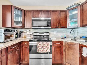 1245 NW 130th St, North Miami FL 33167