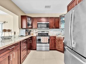 1245 NW 130th St, North Miami FL 33167