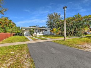 1245 NW 130th St, North Miami FL 33167