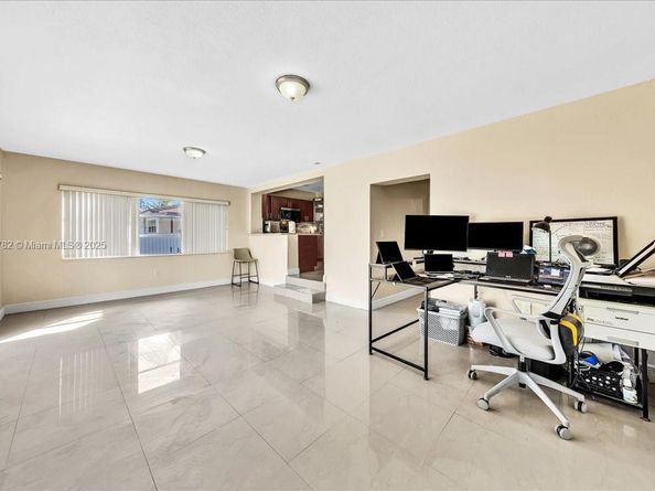 1245 NW 130th St, North Miami FL 33167