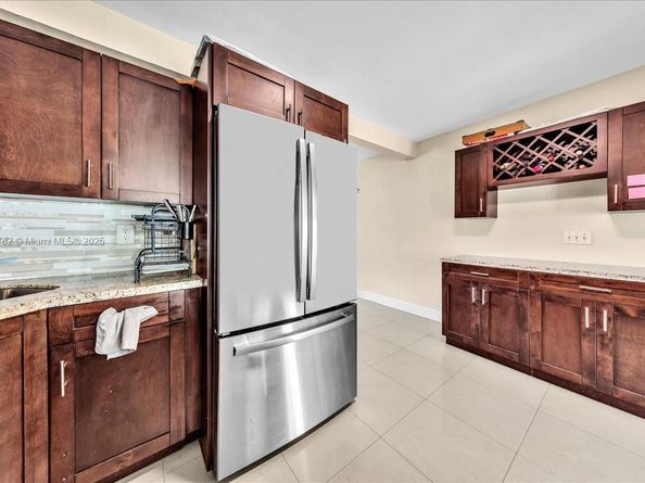 1245 NW 130th St, North Miami FL 33167
