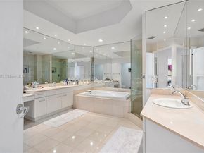 21150 Point Pl PH 3105, Aventura FL 33180