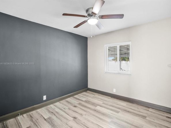 1325 N 26th Ave, Hollywood FL 33020