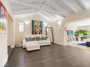 433 E Dilido Dr, Miami Beach FL 33139