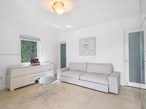 433 E Dilido Dr, Miami Beach FL 33139