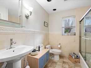 433 E Dilido Dr, Miami Beach FL 33139