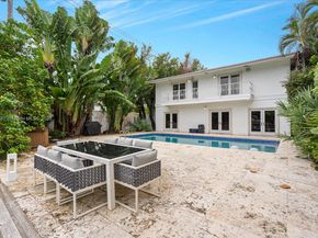 433 E Dilido Dr, Miami Beach FL 33139