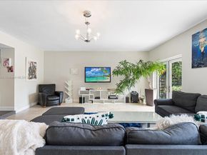 433 E Dilido Dr, Miami Beach FL 33139