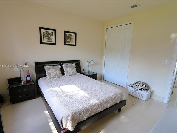 12246 SW 1st St, Miami FL 33184