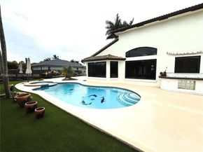 16137 SW 154th Ct, Miami FL 33187