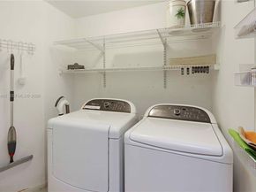 10 Aragon Ave 1216, Coral Gables FL 33134