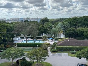 3080 N Course Dr 704, Pompano Beach FL 33069
