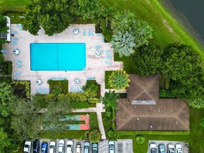 3080 N Course Dr 704, Pompano Beach FL 33069