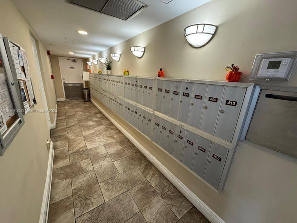 3080 N Course Dr 704, Pompano Beach FL 33069