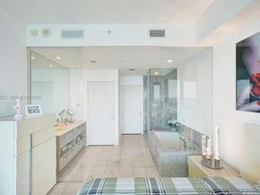 480 NE 31st St 1705, Miami FL 33137