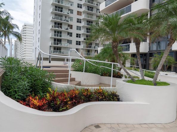 Undisclosed Address #A11873276, Miami Beach FL 33140