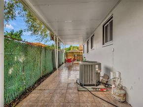 3541 SW 23rd Ter, Miami FL 33145