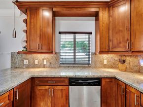 3541 SW 23rd Ter, Miami FL 33145