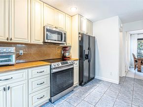 2913 Myrtle Oak Cir, Davie FL 33328