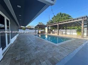 6202 SW 107th Ave, Miami FL 33173