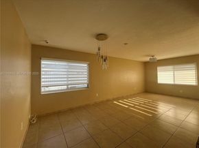 6202 SW 107th Ave, Miami FL 33173