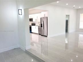 1180 NE 200th Ter, Miami FL 33179