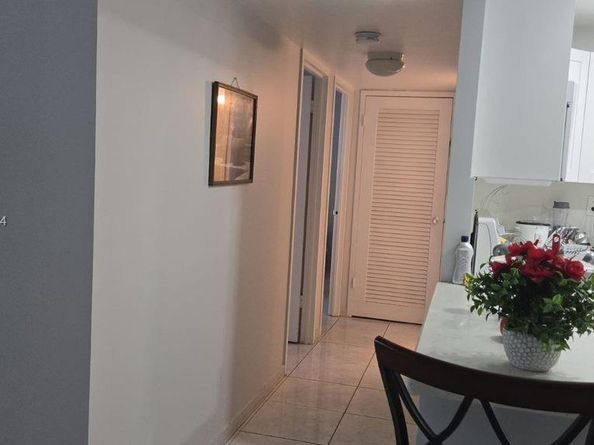 1913 S Ocean Dr 138, Hallandale Beach FL 33009