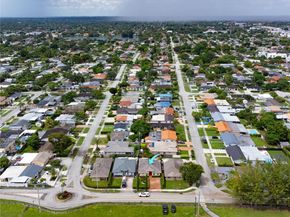 4370 SW 82nd Ave, Miami FL 33155