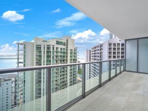 1300 Brickell Bay Dr 2507, Miami FL 33131
