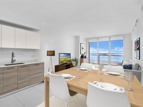 1300 Brickell Bay Dr 2507, Miami FL 33131