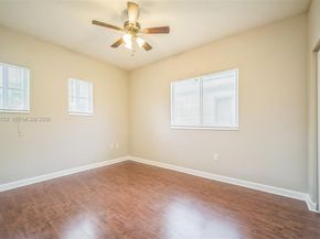 3223 SE 2nd Dr, Homestead FL 33033