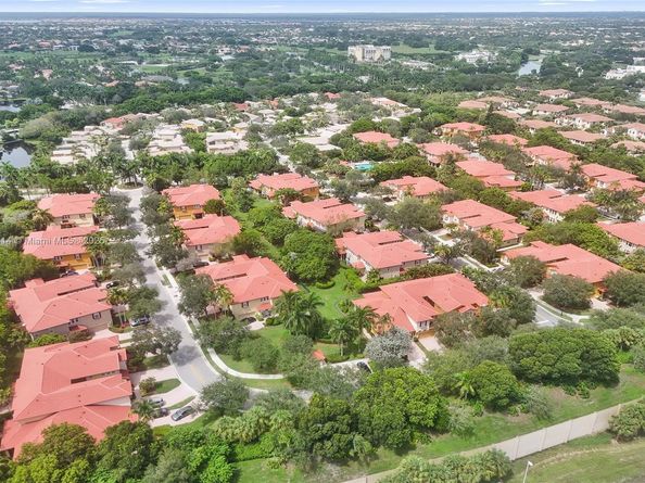 5724 NW 120th Ave, Coral Springs FL 33076