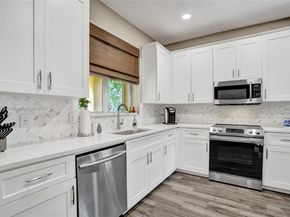 5724 NW 120th Ave, Coral Springs FL 33076