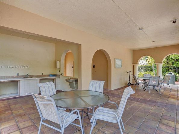 5724 NW 120th Ave, Coral Springs FL 33076
