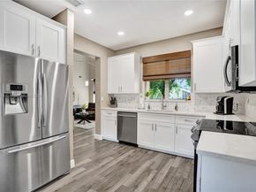 5724 NW 120th Ave, Coral Springs FL 33076
