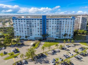 4001 Hillcrest Dr 812, Hollywood FL 33021