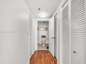 4001 Hillcrest Dr 812, Hollywood FL 33021