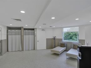 19111 Collins Ave PH4, Sunny Isles Beach FL 33160