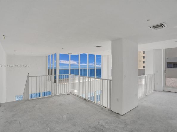 19111 Collins Ave PH4, Sunny Isles Beach FL 33160