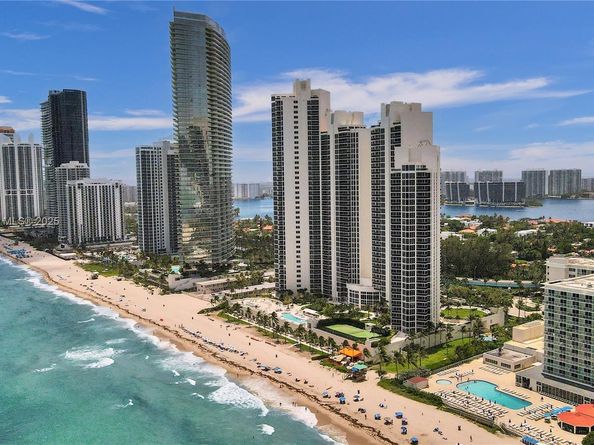 19111 Collins Ave PH4, Sunny Isles Beach FL 33160