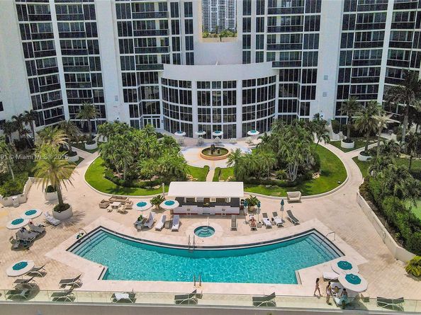 19111 Collins Ave PH4, Sunny Isles Beach FL 33160