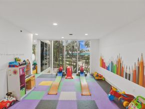 19111 Collins Ave PH4, Sunny Isles Beach FL 33160